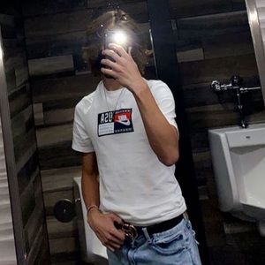 Meet your Posher, Tyler